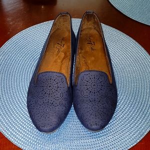 Vintage 7 eight women blue slip on loafers